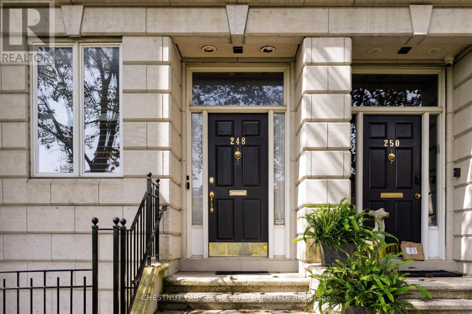 248 SPADINA ROAD - 3