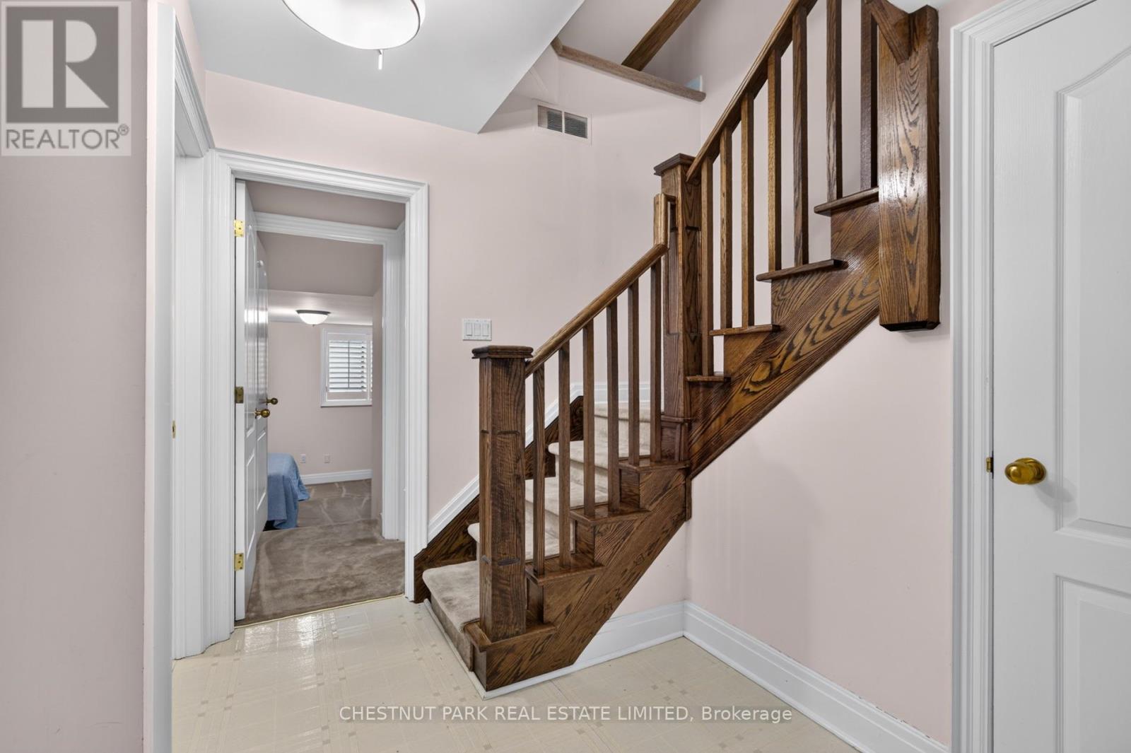 248 SPADINA ROAD - 37
