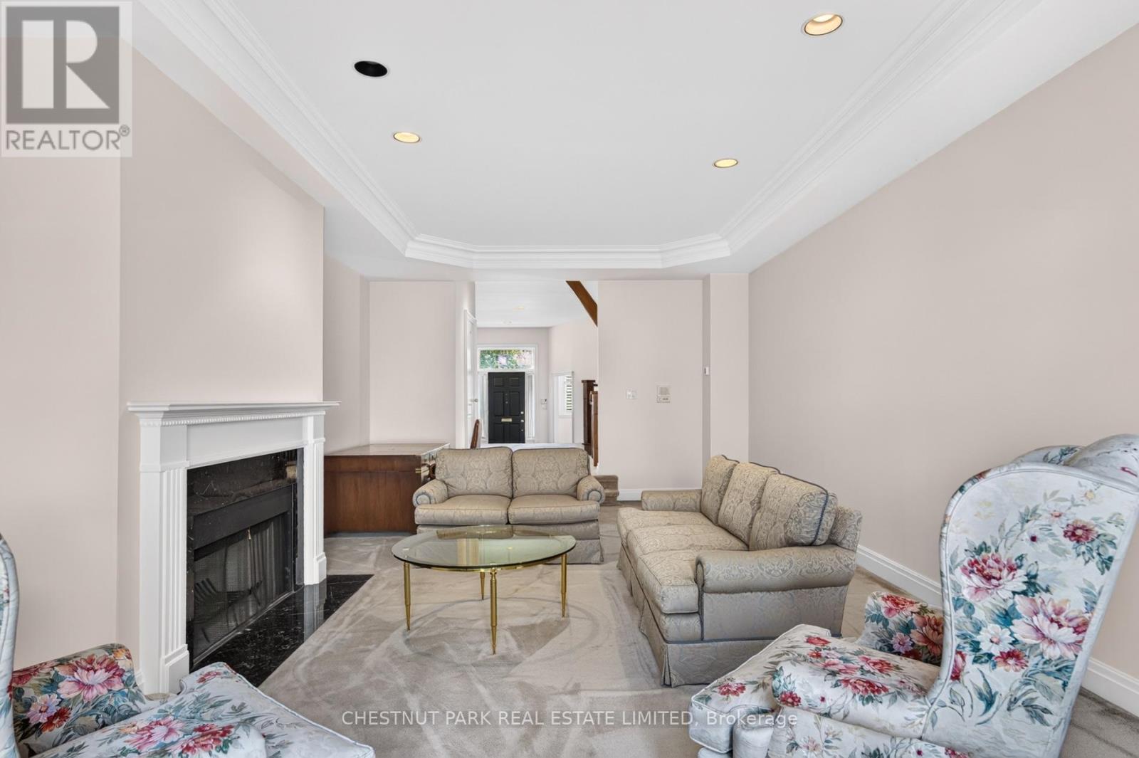 248 SPADINA ROAD - 9