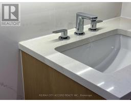 1906 - 1 Concord Cityplace Way, Toronto, ON M5V0T5 Photo 8