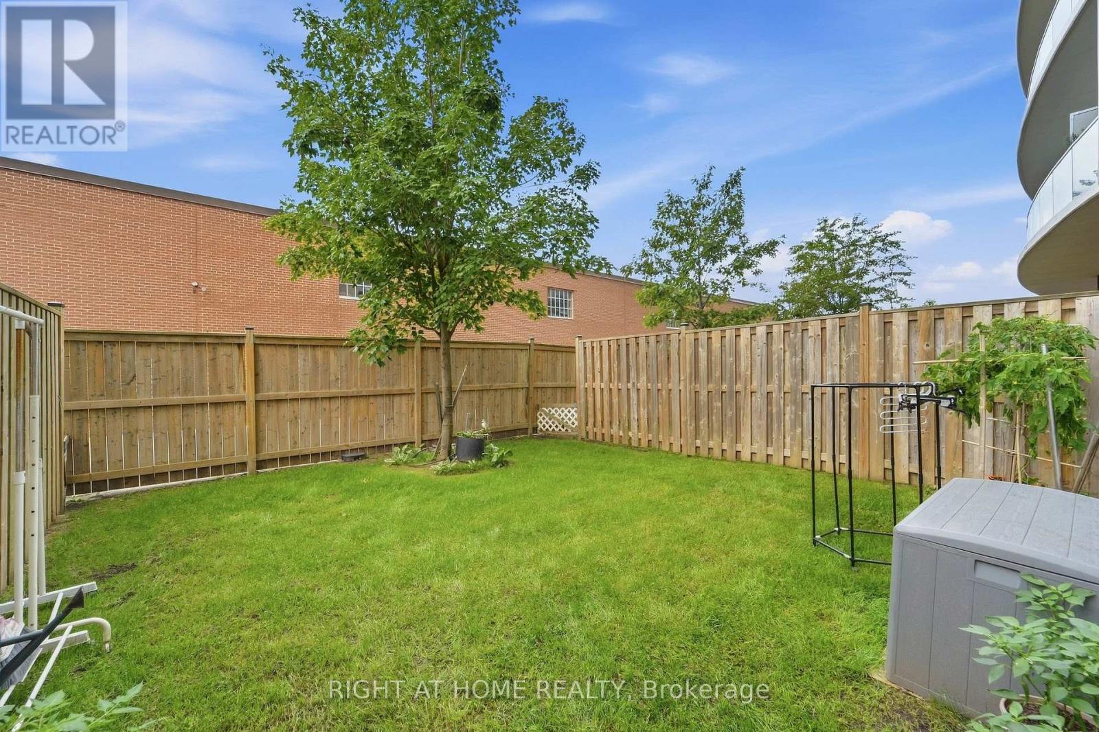 #104 1328 BIRCHMOUNT ROAD - 4
