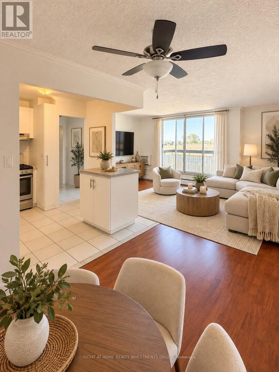 #506 895 KENNEDY ROAD - Image 3