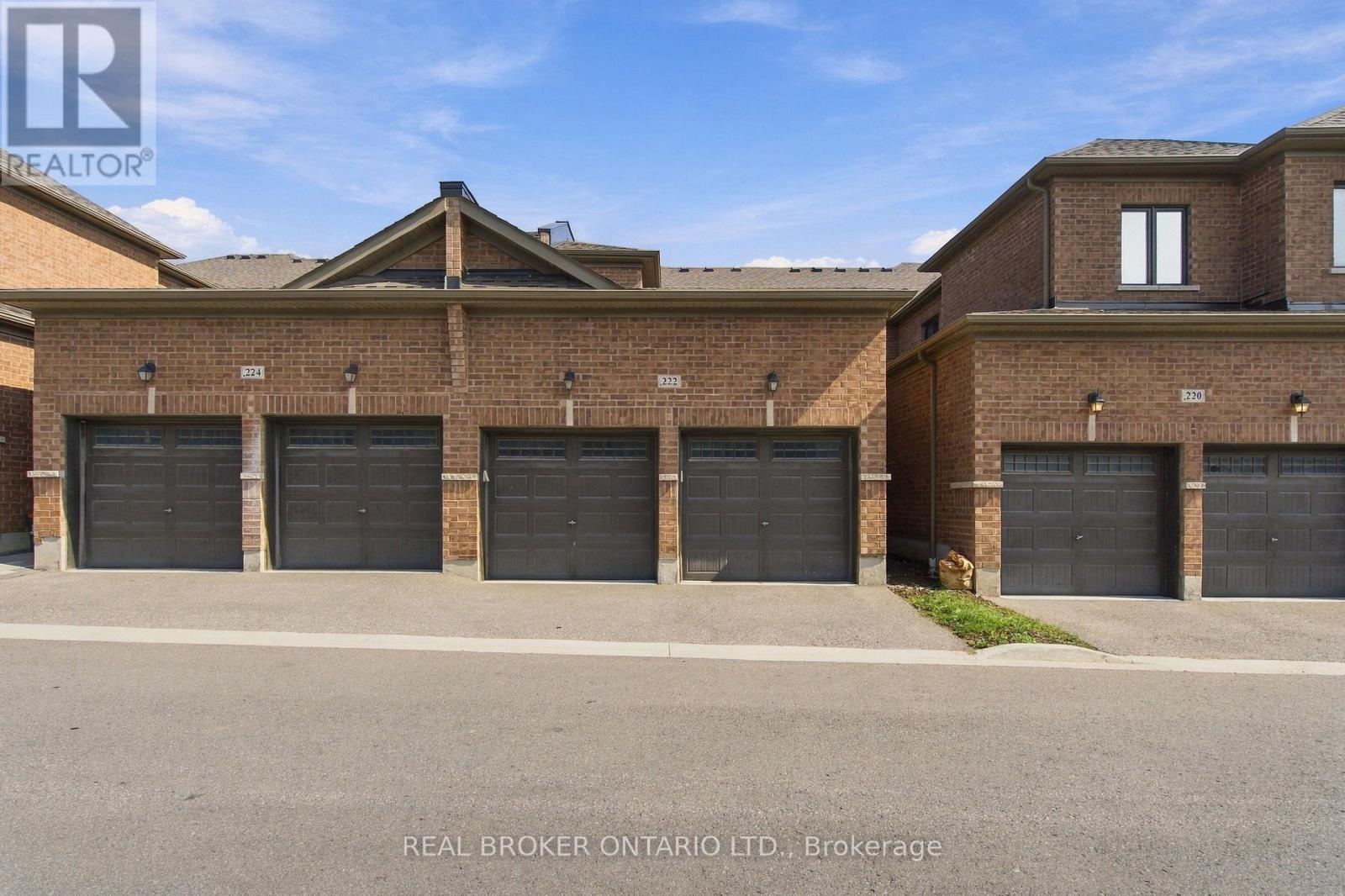 222 CORONATION ROAD - 39