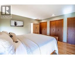 37408 Sand Road, Rural Red Deer County, AB T4S1E2 Photo 31