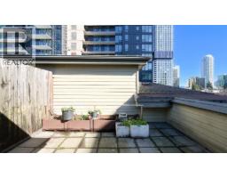 215 4155 Central Boulevard, Burnaby, BC V5H4X2 Photo 22