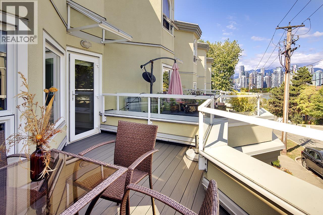 1210 W 7TH AVENUE, Vancouver — photo 3