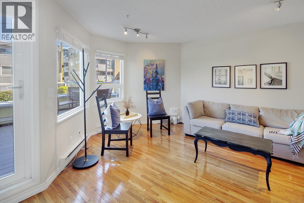 1210 W 7TH AVENUE, Vancouver — photo 6