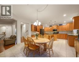 10676 247a Street, Maple Ridge, BC V2W0A6 Photo 11