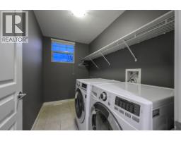 10676 247a Street, Maple Ridge, BC V2W0A6 Photo 17
