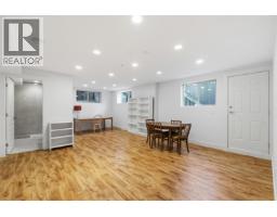 10676 247a Street, Maple Ridge, BC V2W0A6 Photo 32