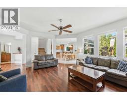 10676 247a Street, Maple Ridge, BC V2W0A6 Photo 7