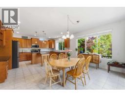 10676 247a Street, Maple Ridge, BC V2W0A6 Photo 8