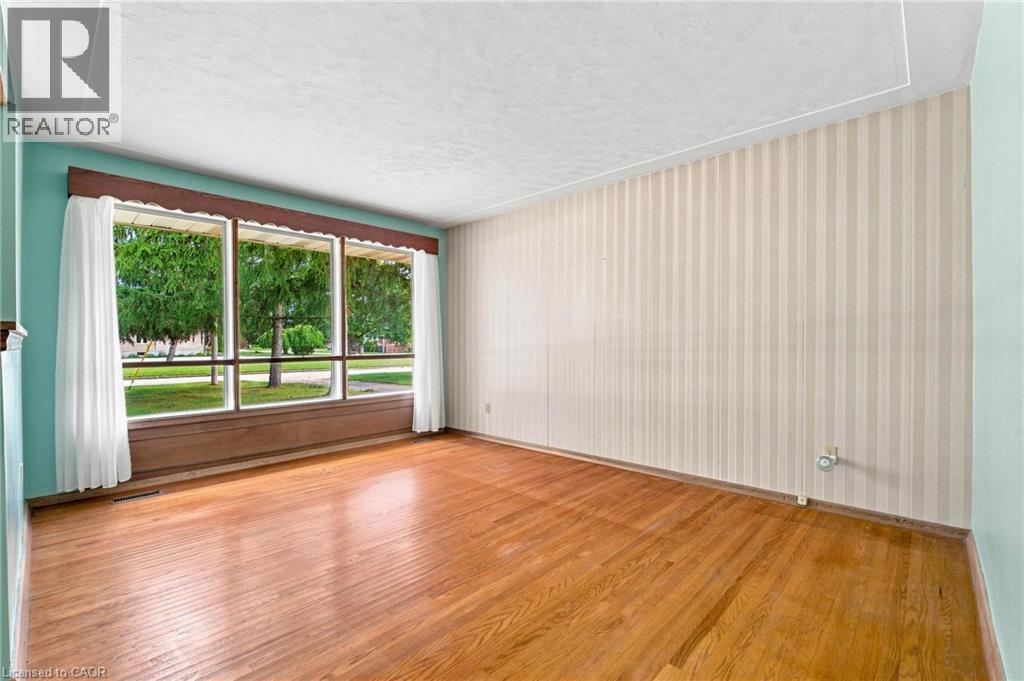 1280 ELEANOR Avenue, Cambridge — photo 5