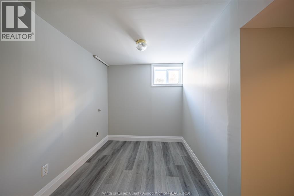 1748 Kildare Road — photo 15