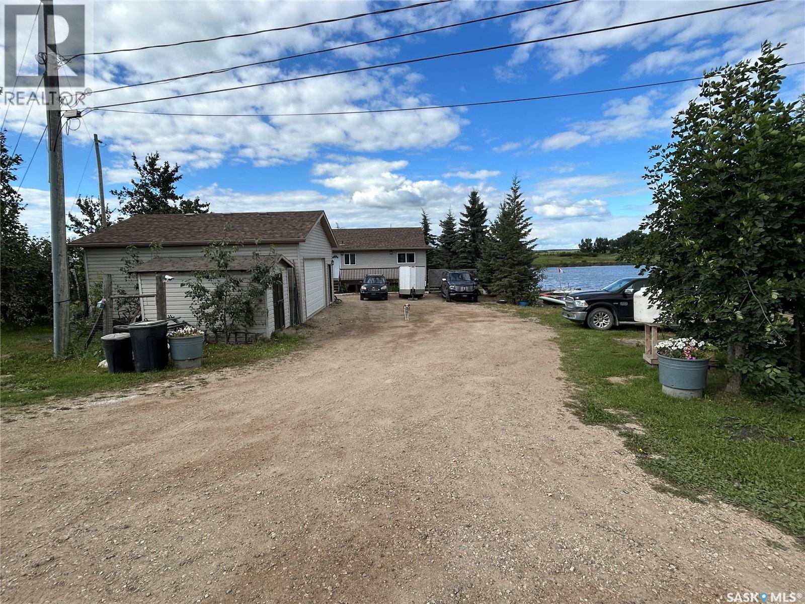 3830 First Point Beach Drive, Wakaw Lake — photo 3