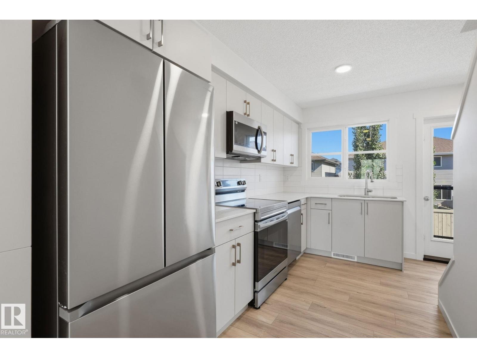 #24 1203 163 ST SW - 11