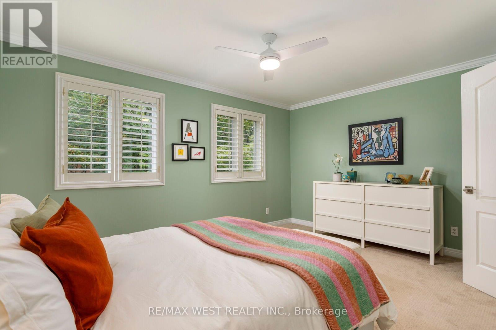 #3 175 GRAND AVENUE - Image 22