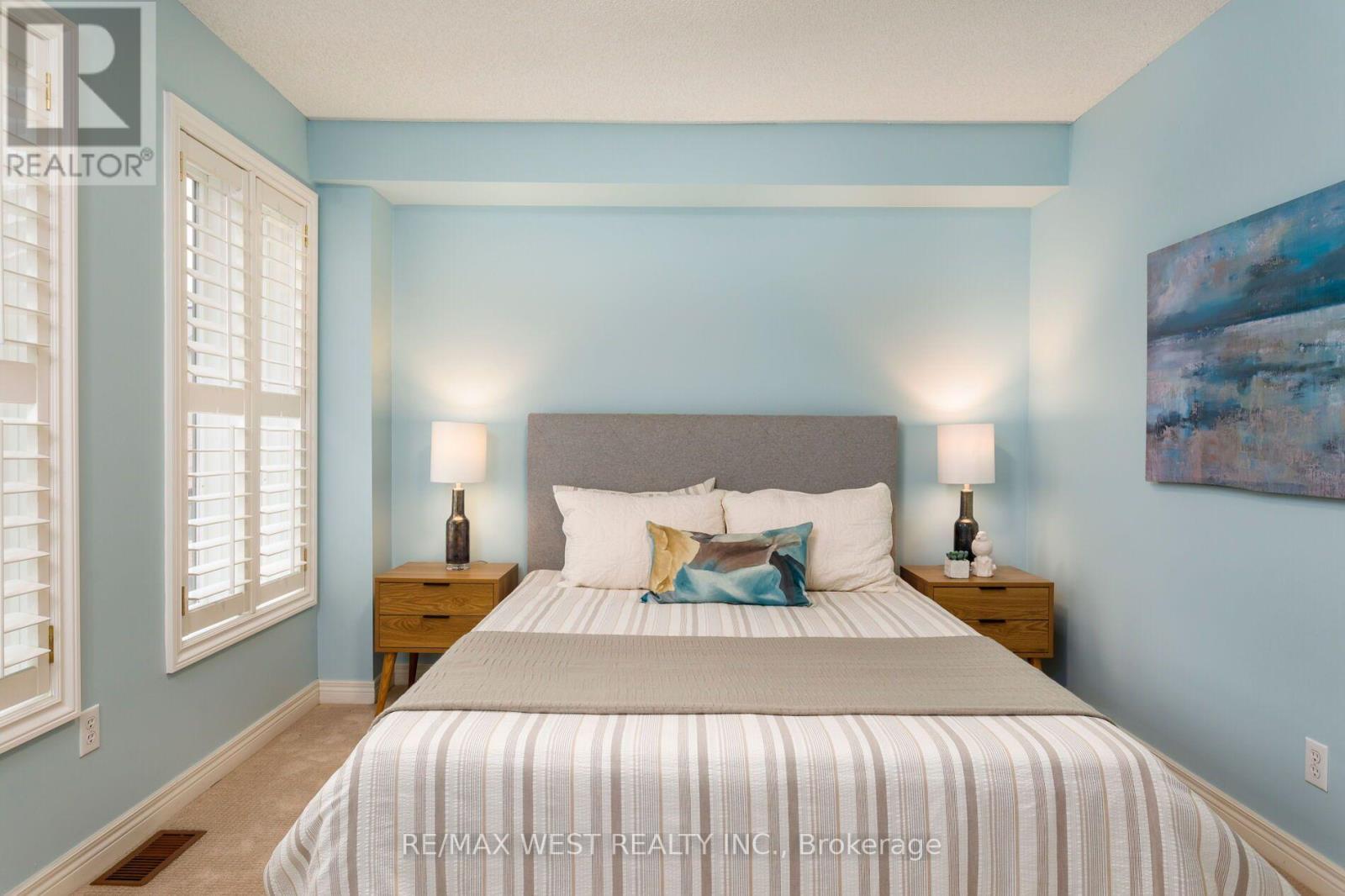 #3 175 GRAND AVENUE - Image 30