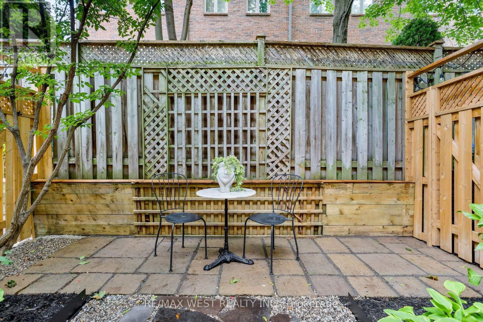 #3 175 GRAND AVENUE - Image 45
