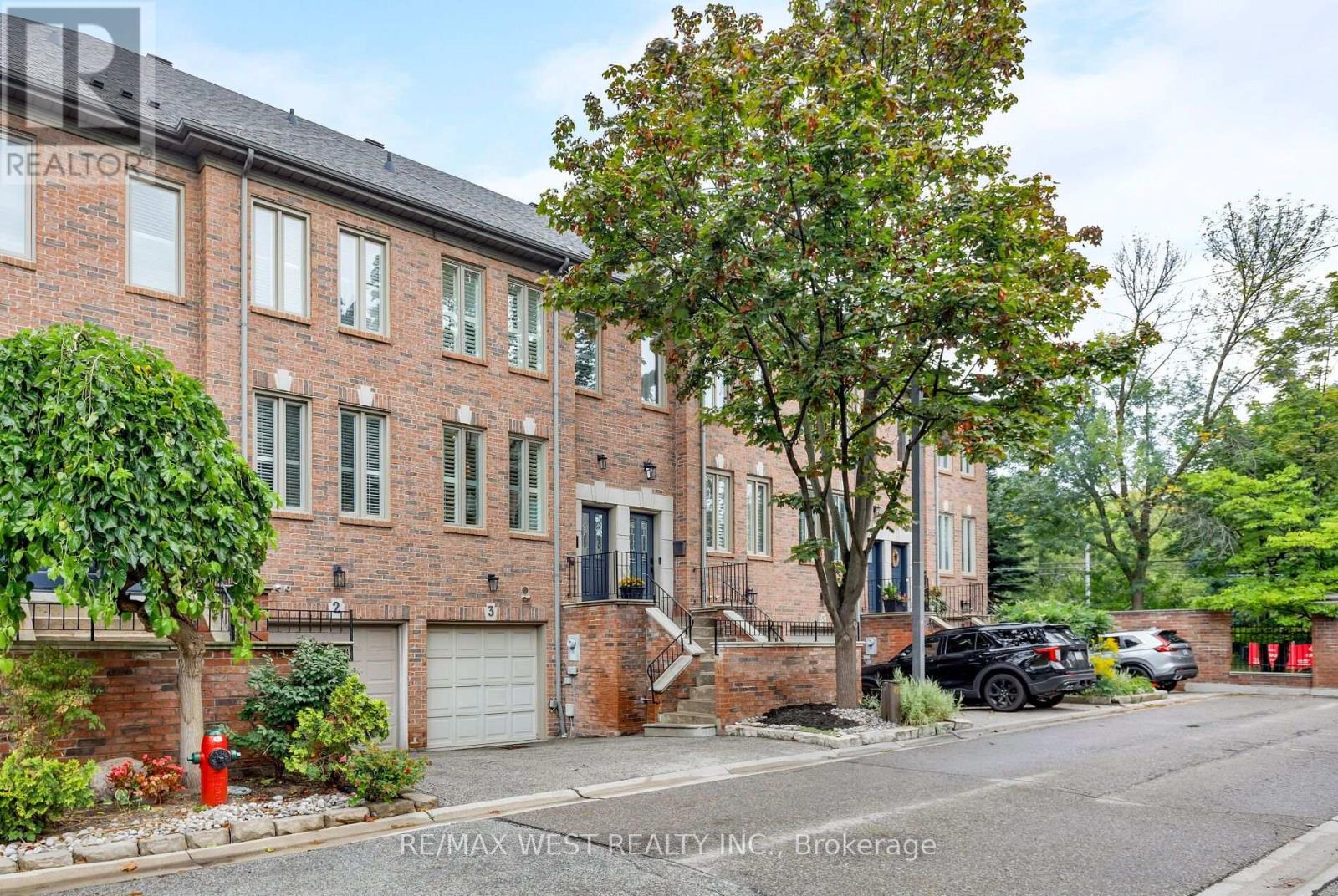 #3 175 GRAND AVENUE - Image 47
