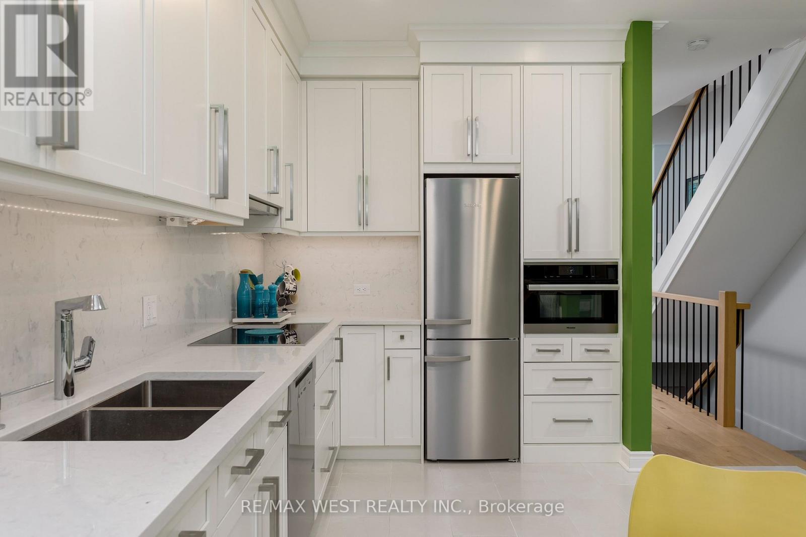 #3 175 GRAND AVENUE - Image 5