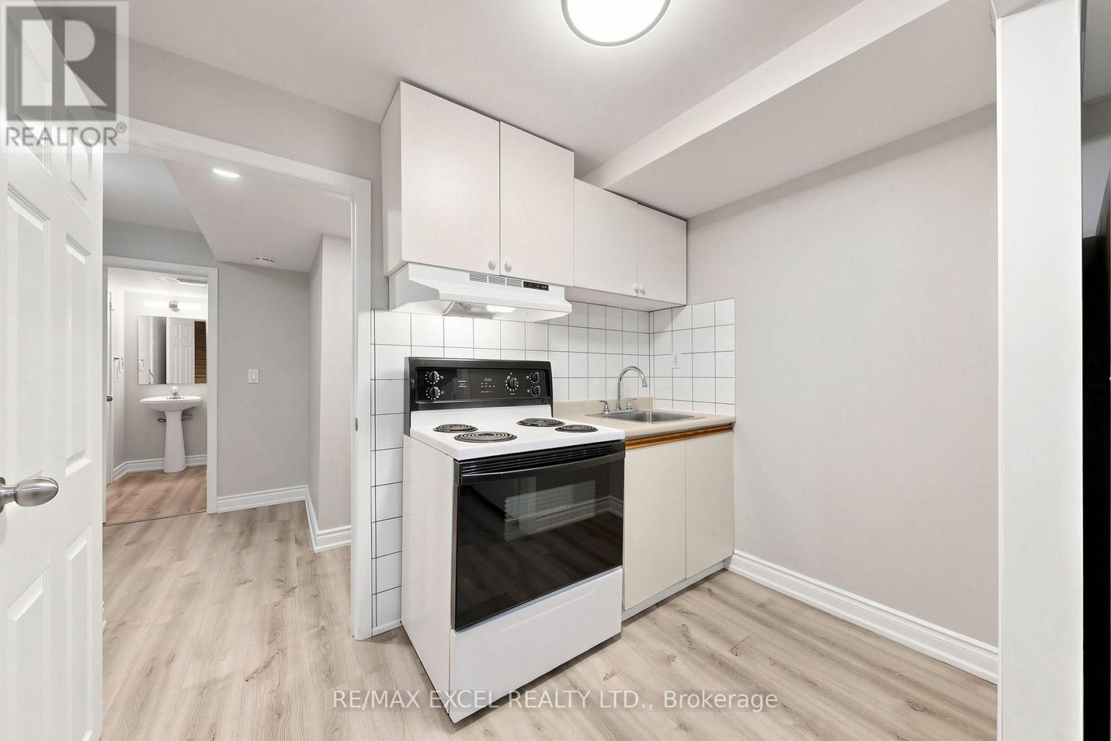 144 BROOKMILL BOULEVARD - Image 39