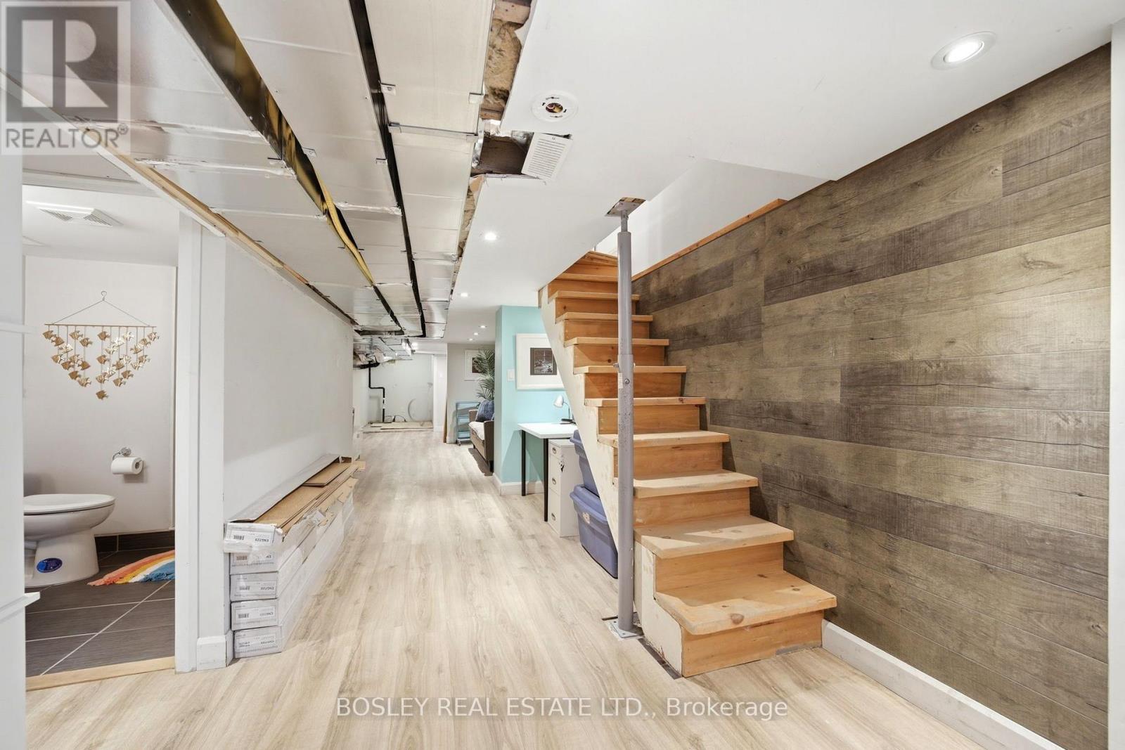 43 GILBERT AVENUE - Image 31