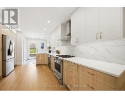 Laundry room - 43 Gilbert Avenue, Toronto, ON M6E4W2 Photo 7