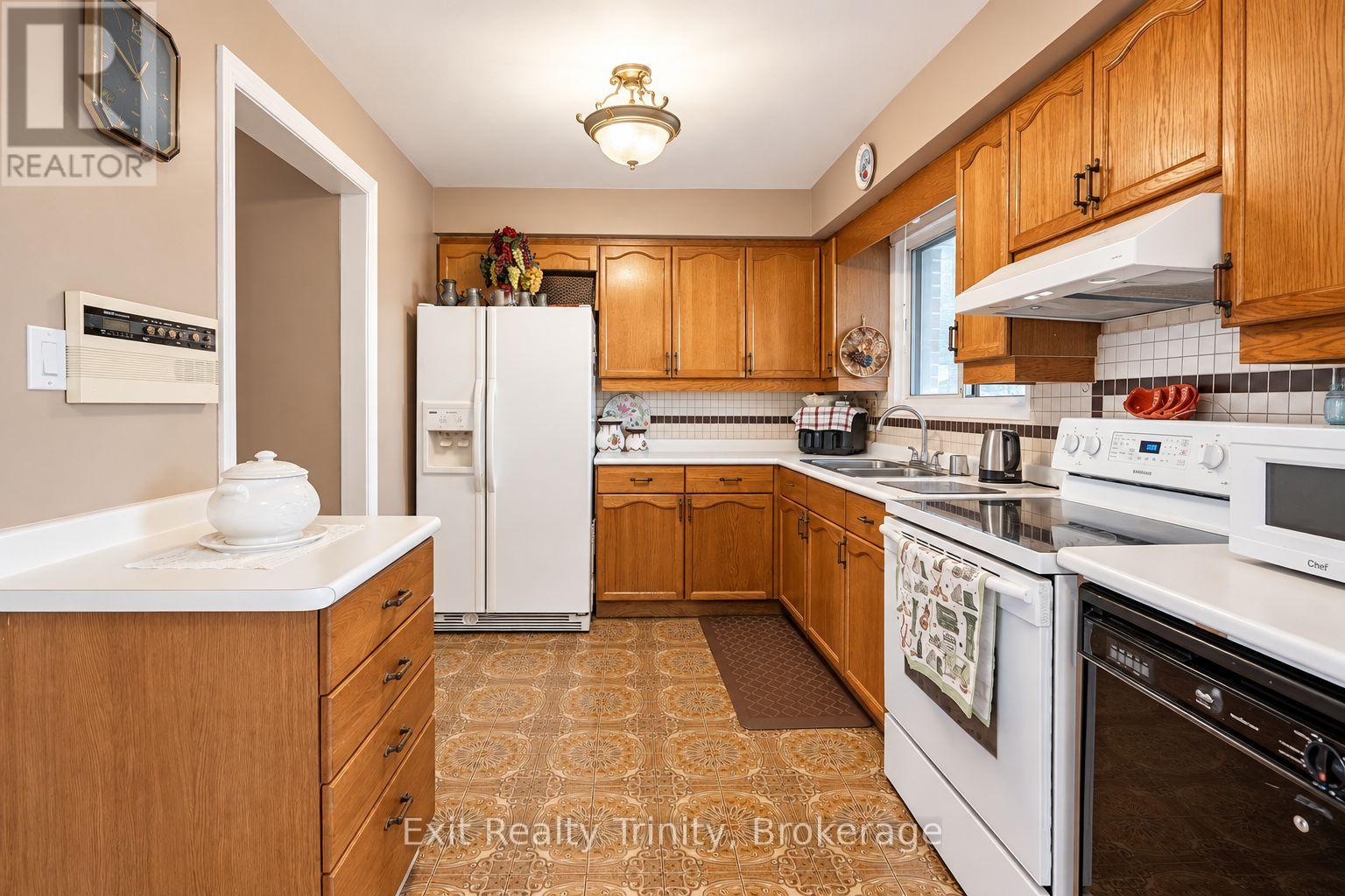57 LINDYLOU ROAD - Image 15