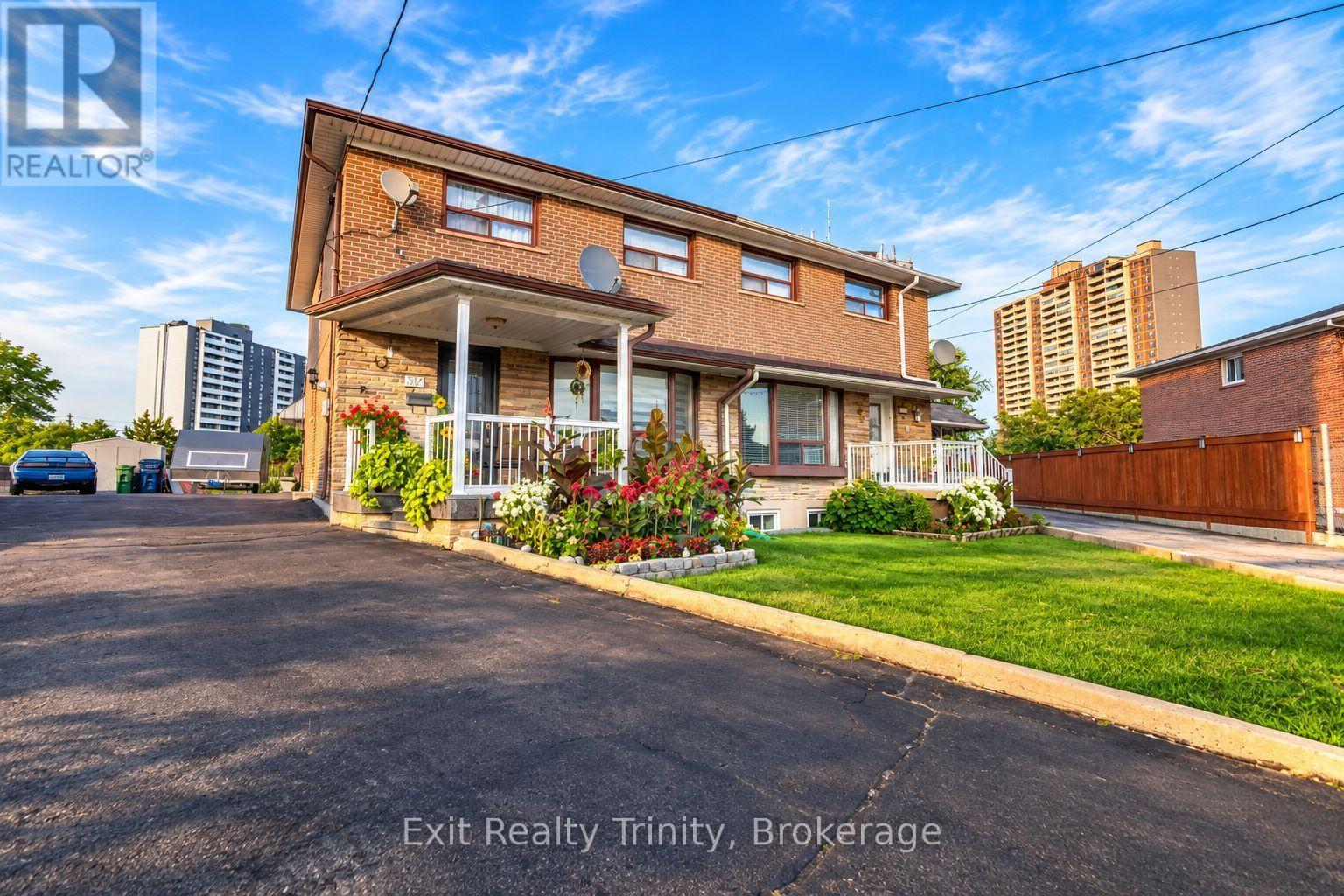 57 LINDYLOU ROAD - 2