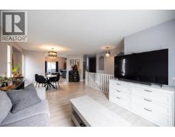 11537 240 Street, Maple Ridge, BC V2W1A3 Photo 9