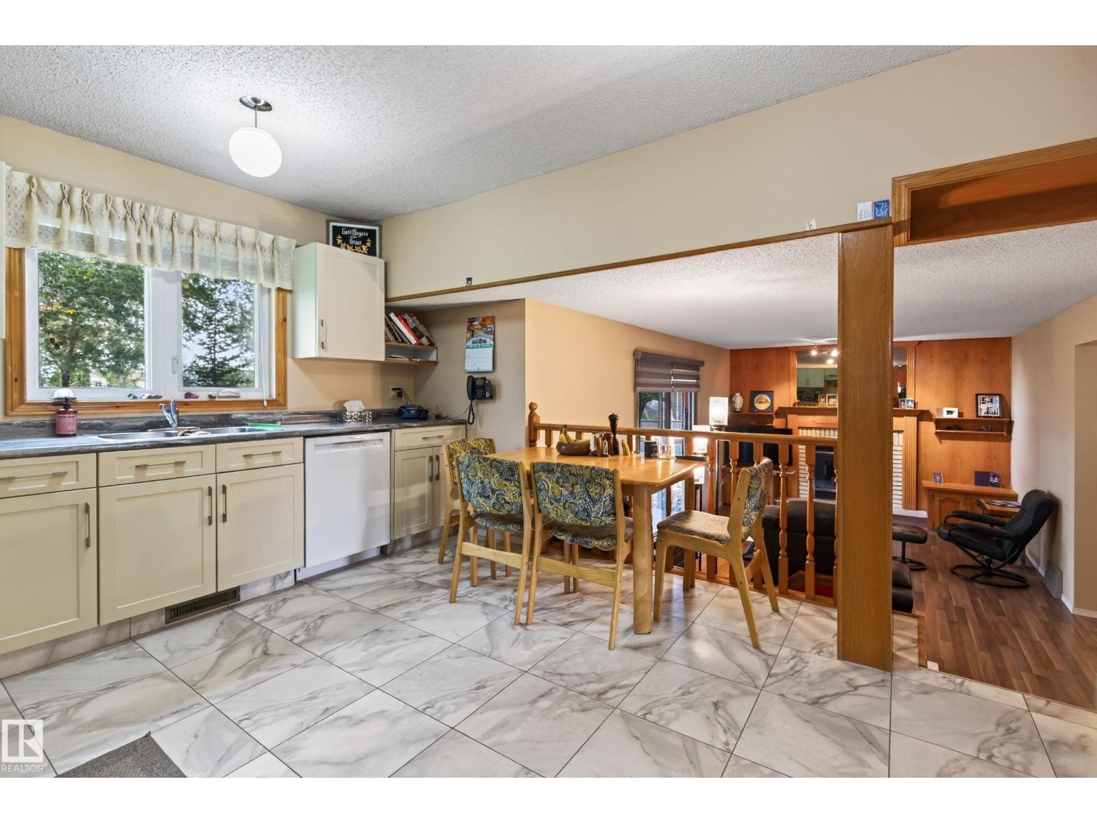 5712 123 AV NW - Image 14