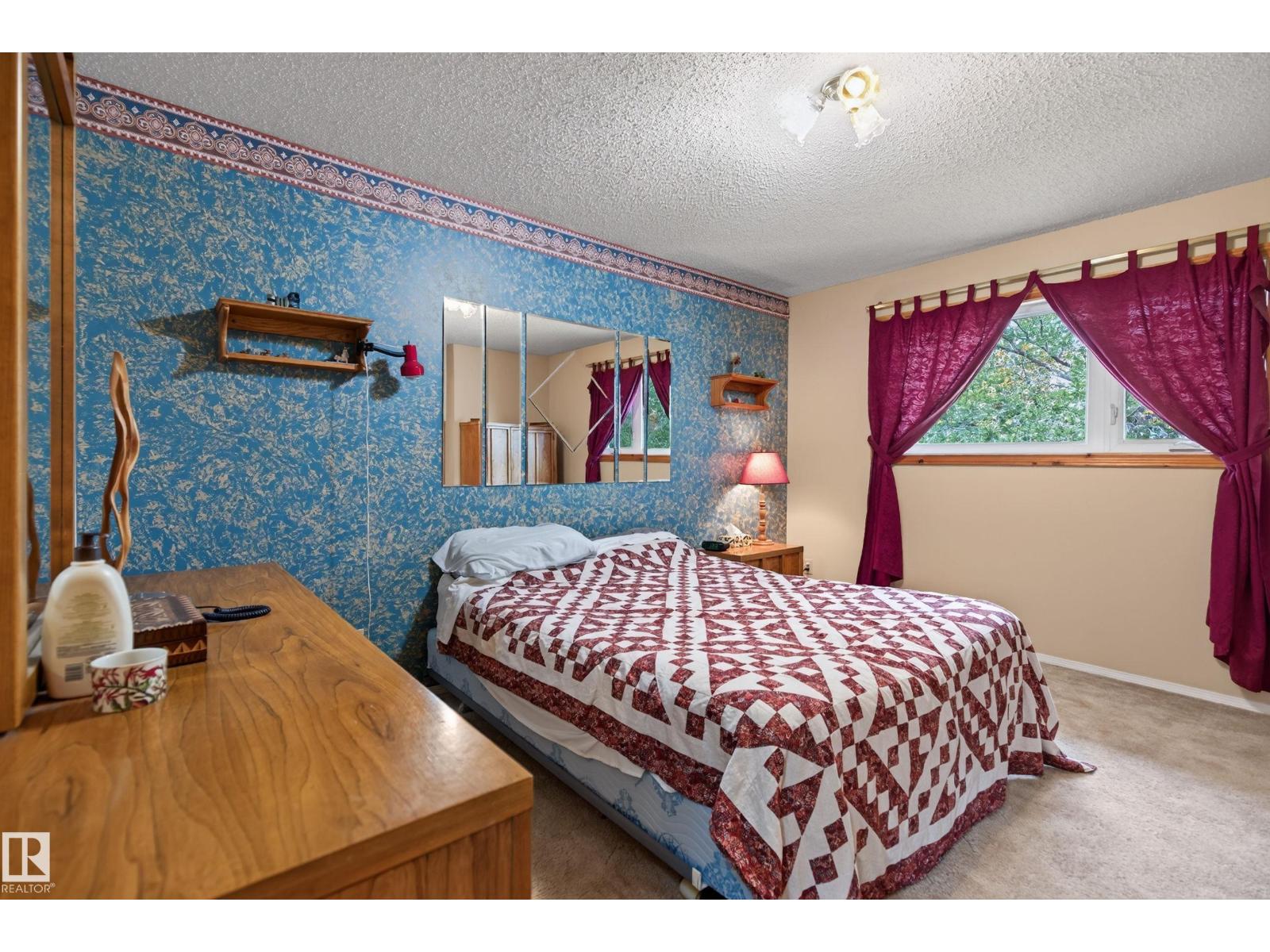 5712 123 AV NW - 18