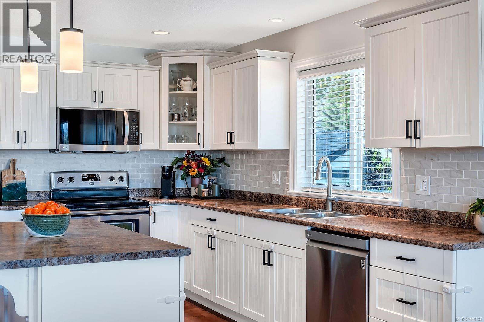 2311 Rockwood Pl - Image 3