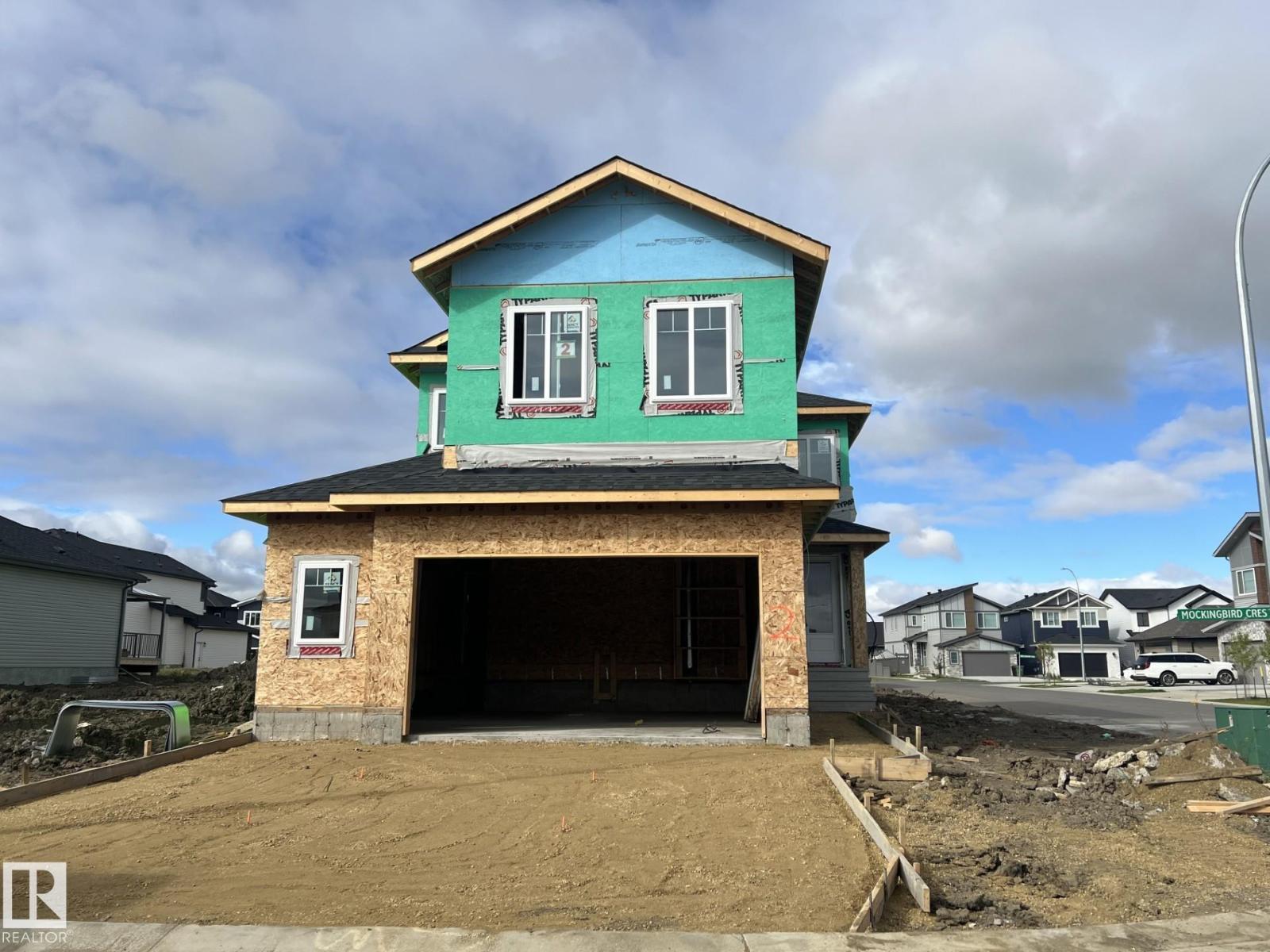 2 Mockingbird Crescent, South Fort — photo 1 of 5: Property photo