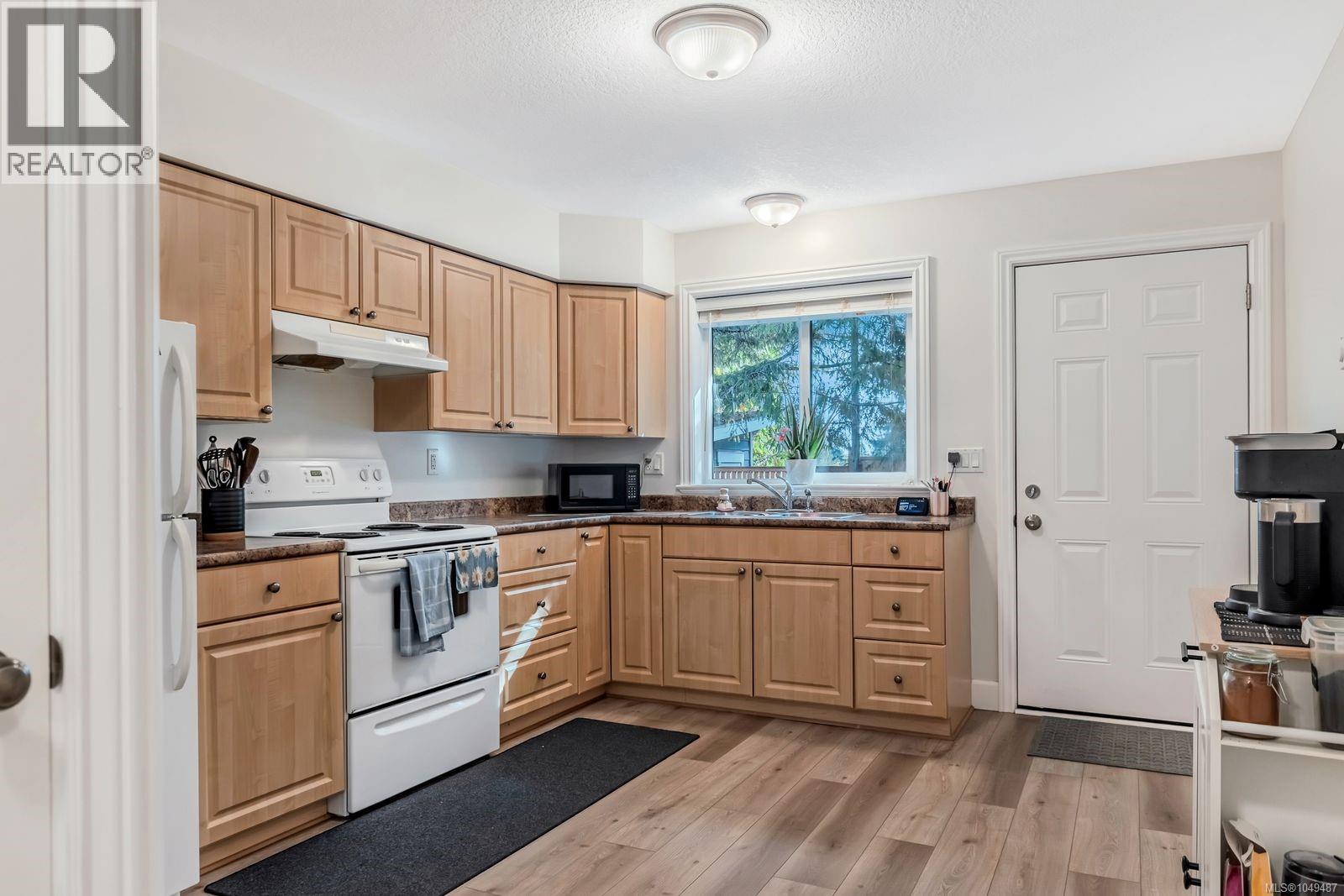 2311 Rockwood Pl - 28