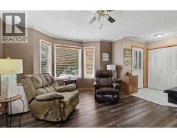 311 Erin Circle SE - photo 3
