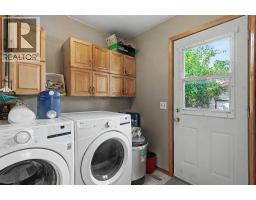 311 Erin Circle SE - photo 10