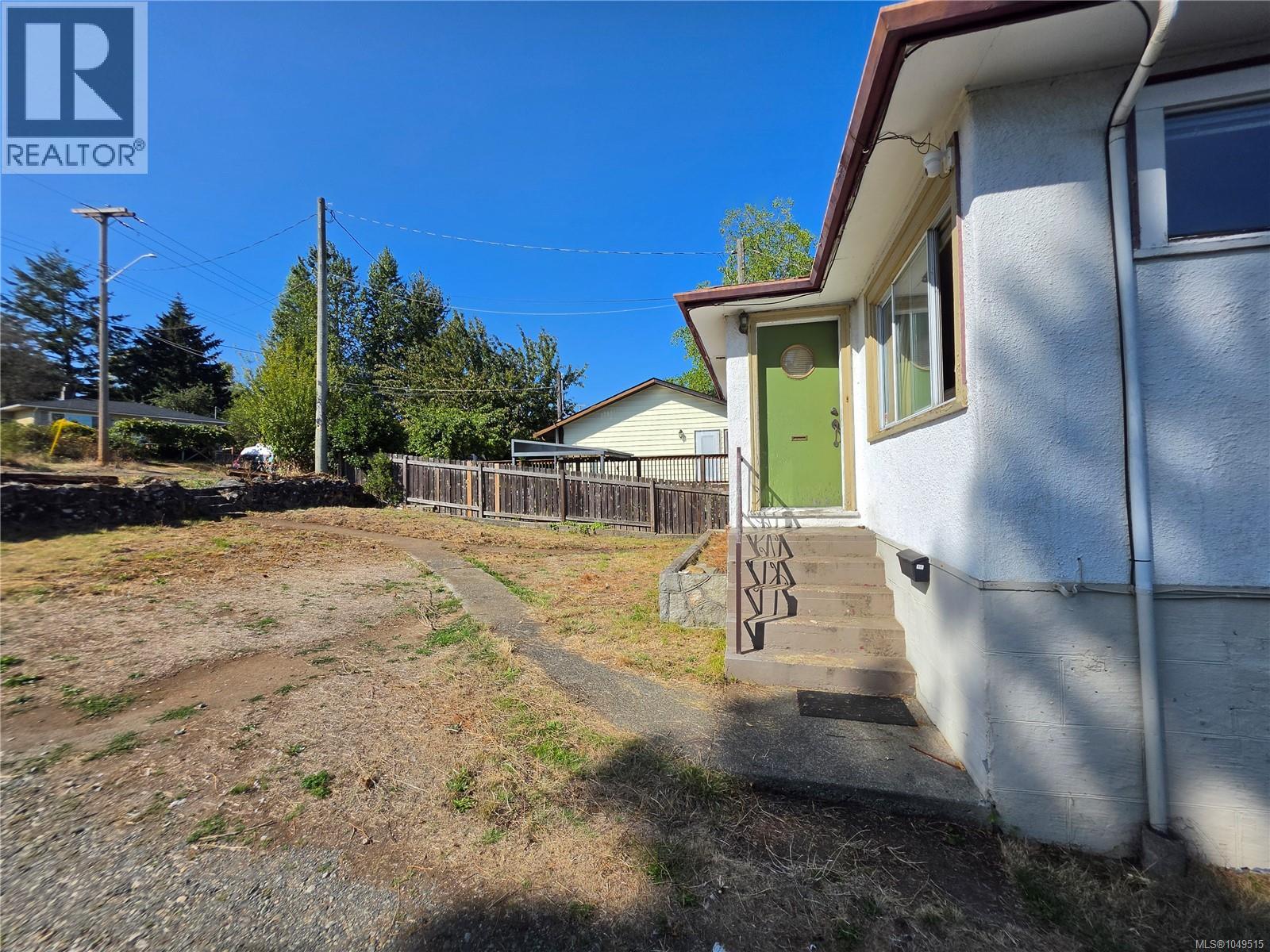 315 View St - 18