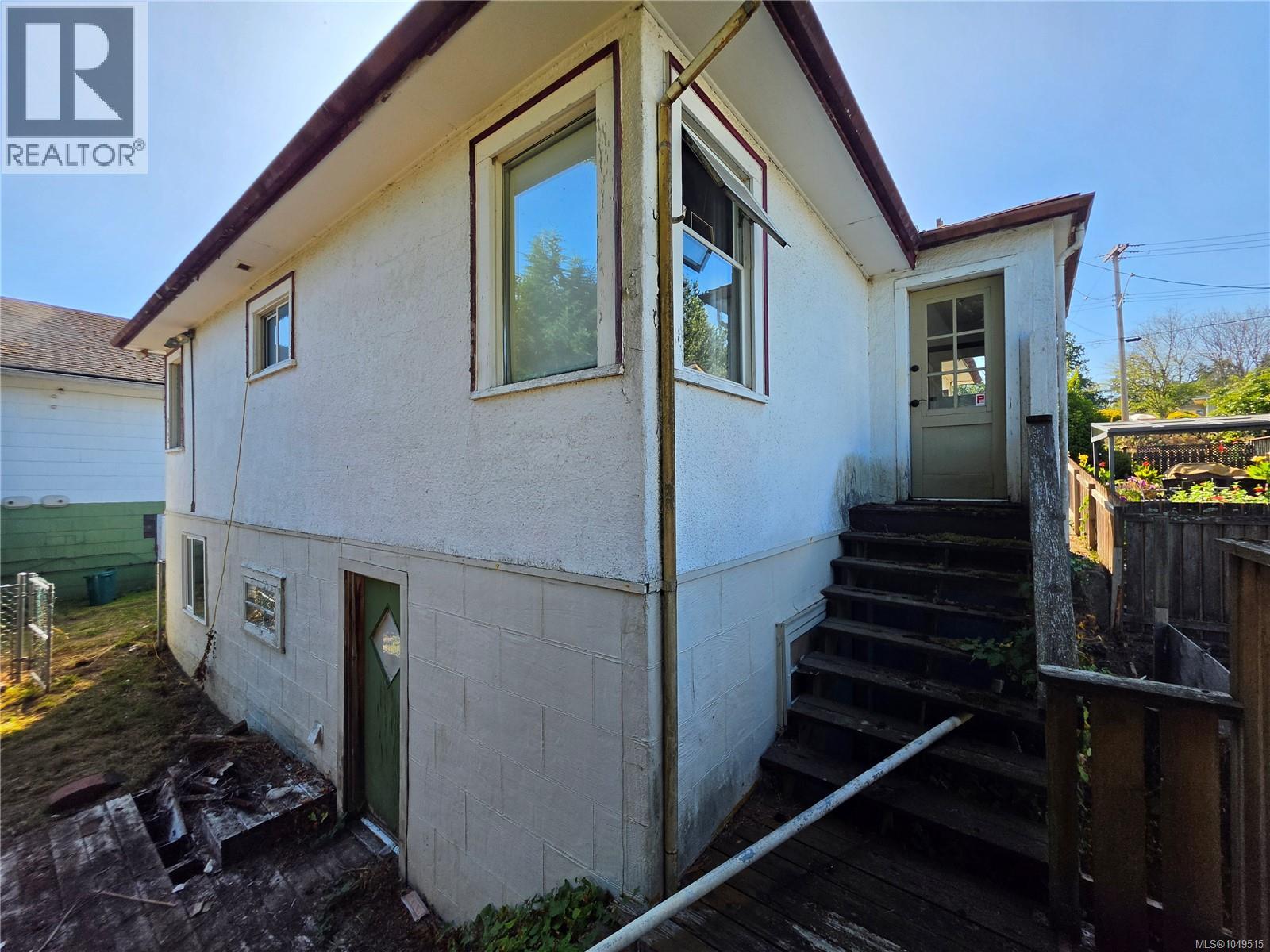 315 View St - 2