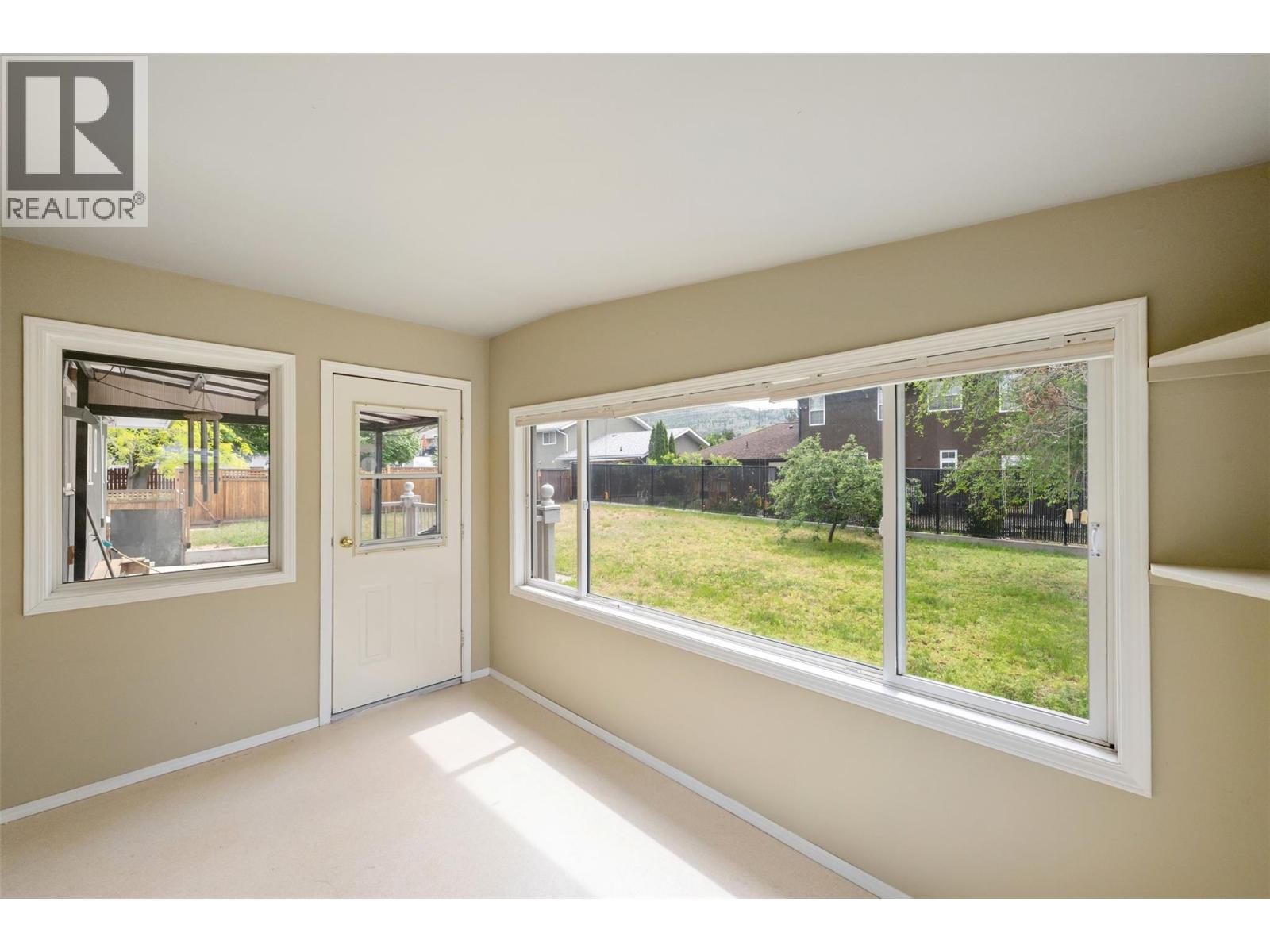 1322 Ridgedale Avenue, Penticton