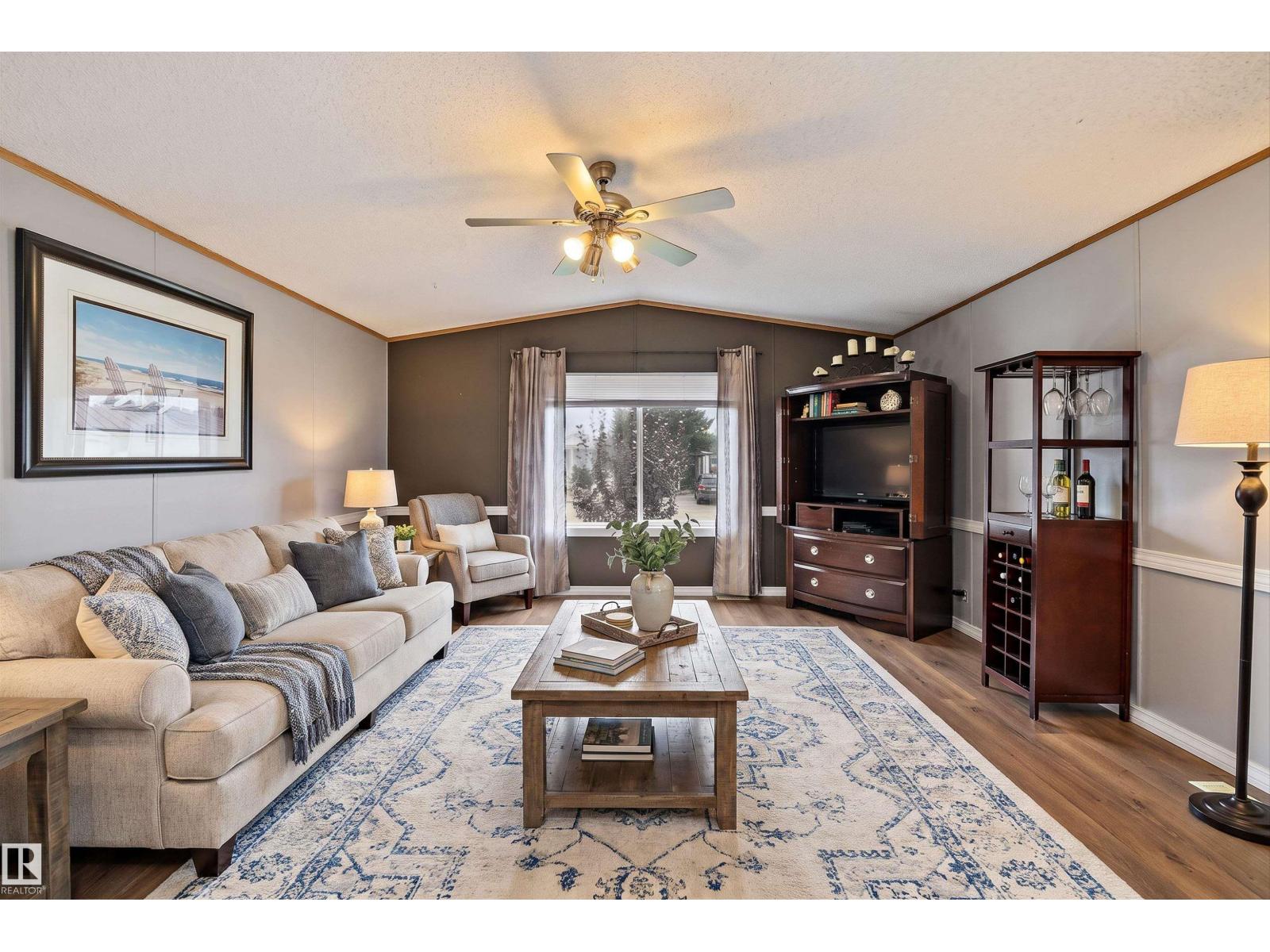 #161 3400 48 ST - 2