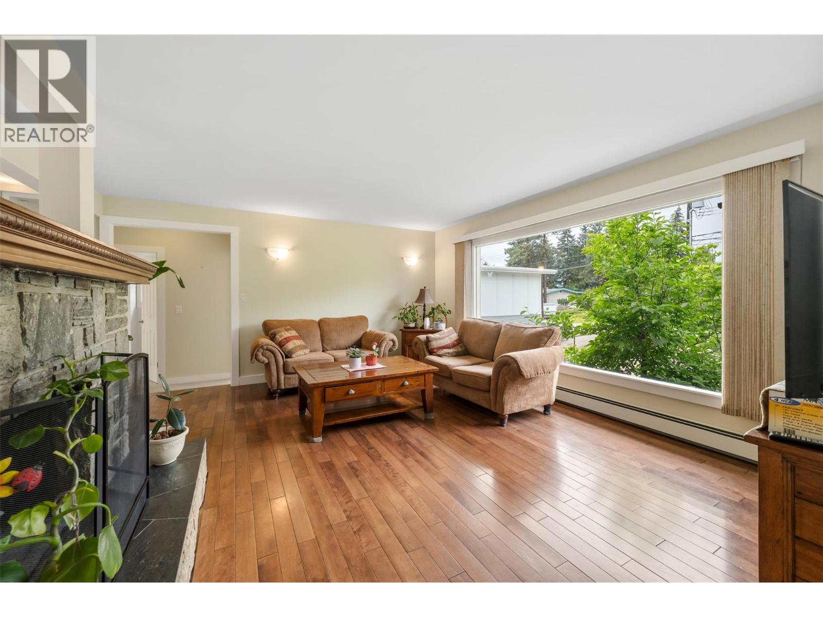 1322 Ridgedale Avenue - 5