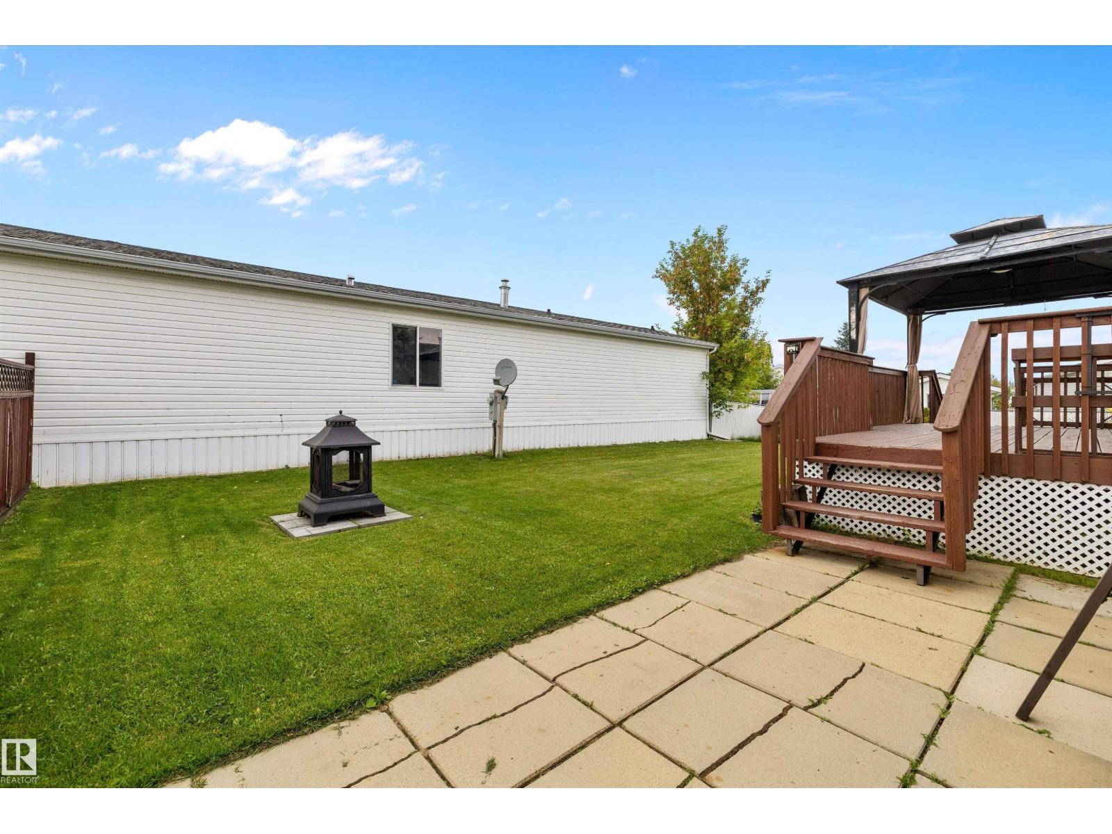 #161 3400 48 ST - 33