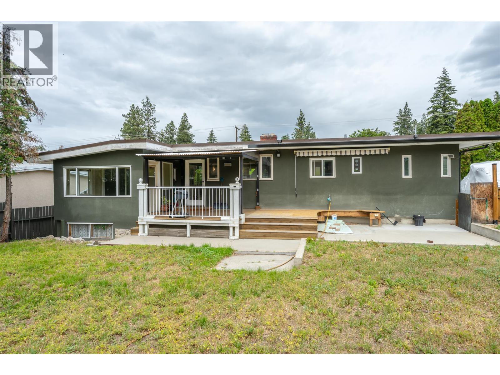 1322 Ridgedale Avenue, Penticton
