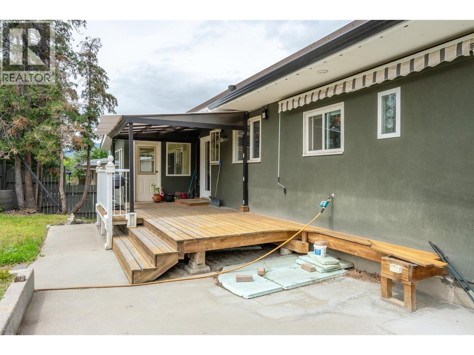 1322 Ridgedale Avenue, Penticton