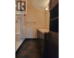 Den - 10215 106 Avenue, Grande Prairie, AB T8V1K2 Photo 10