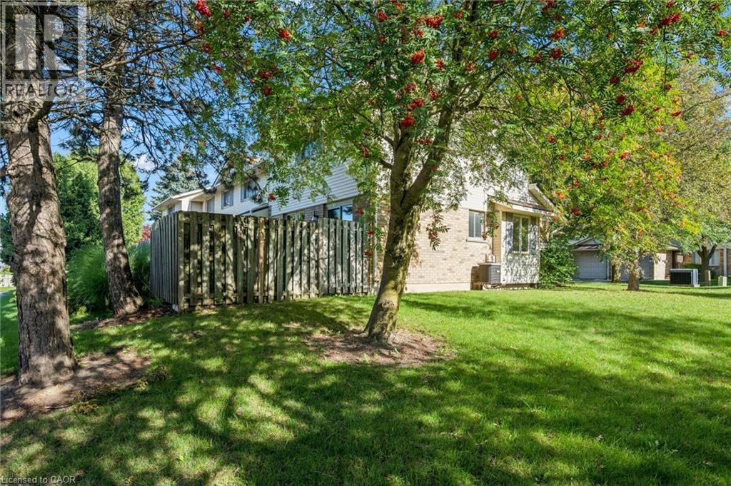 #40 375 KINGSCOURT Drive - 47