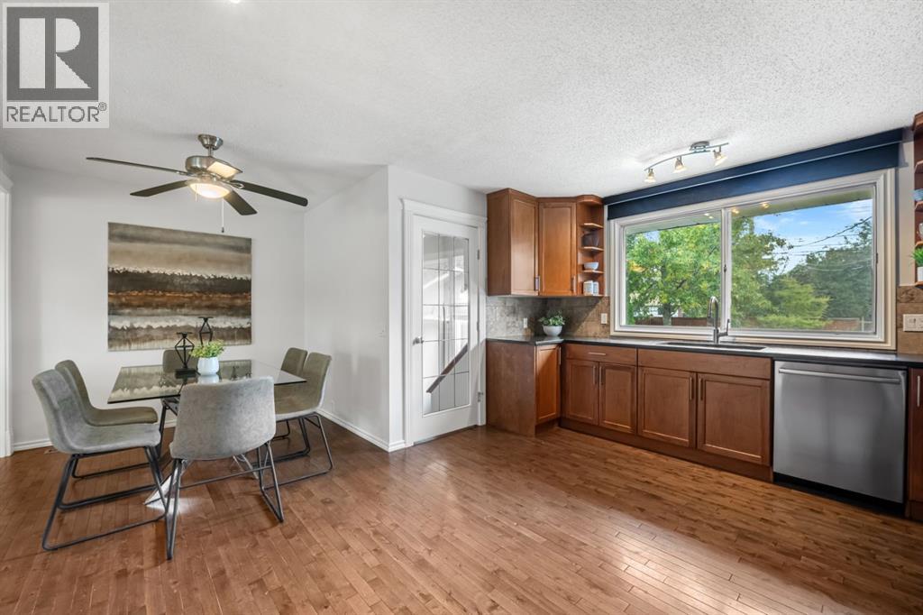 839 Lake Twintree Crescent SE - Image 17
