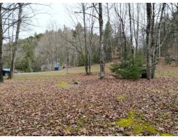 4 Ch. M.-cousineau, Val Des Monts, QC J8N4G7 Photo 14